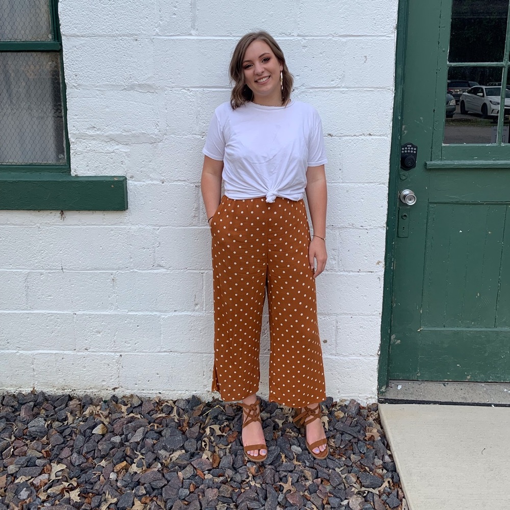 Meet your Posher, Julia